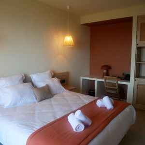 Chambre double avec jacuzzi de l'Hôtel Balagne