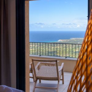 chambre-double-standard-vue-mer-proche-calvi (1)
