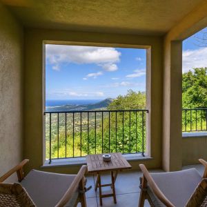 chambre-double-superieure-vue-mer-proche-calvi (1)