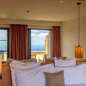 chambre-double-superieure-vue-mer-proche-calvi (10)