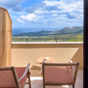 chambre-double-superieure-vue-mer-proche-calvi (12)