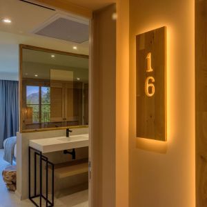 chambre-double-superieure-vue-mer-proche-calvi (17)